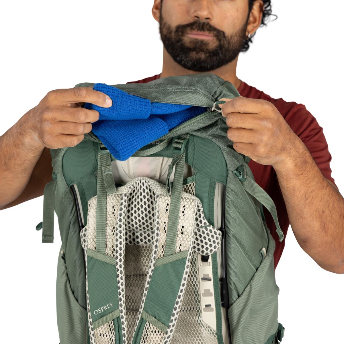 תיק גב אוספריי osprey Stratos 44